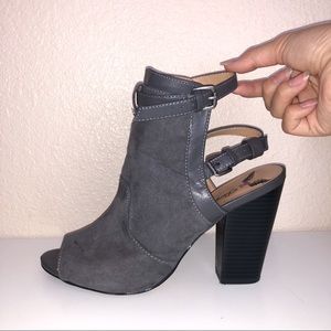 Suede ankle booties 🤍